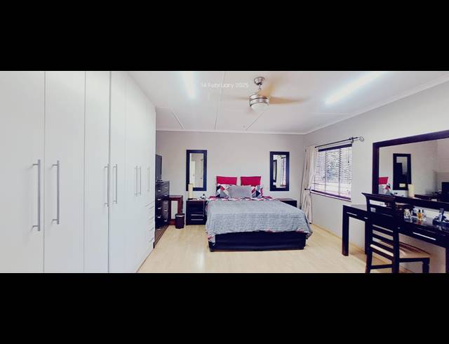 7 BEDROOM FREESTANDING FOR SALE IN OAK PARK